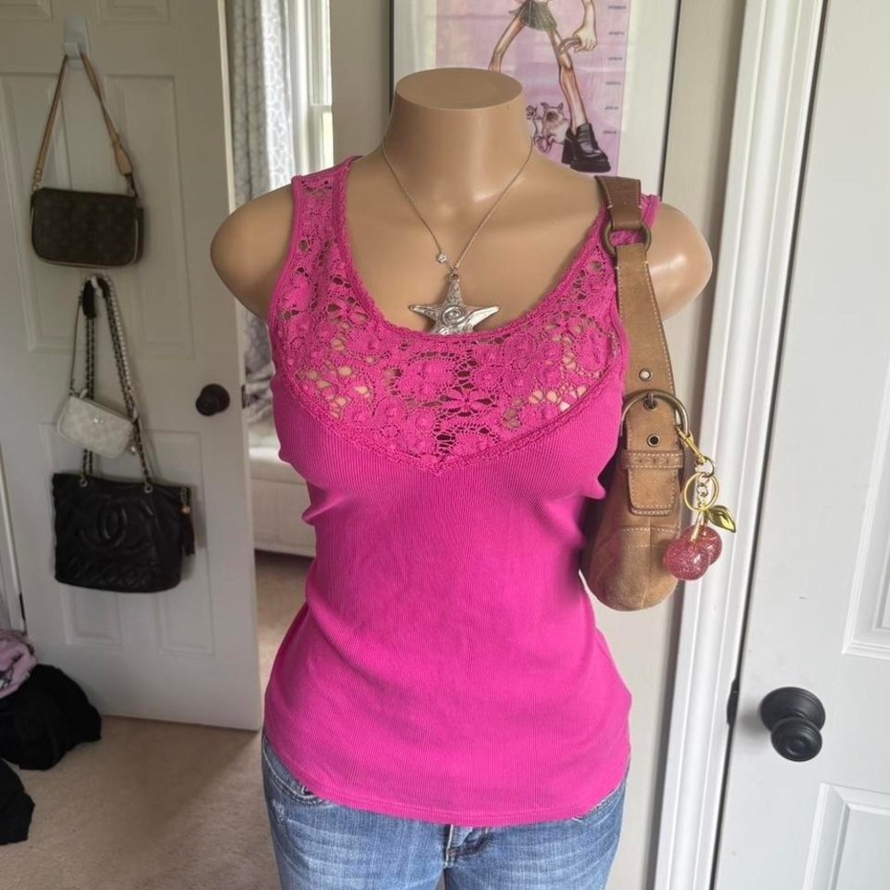 y2k 2000s Ralph Lauren hot pink lace trim cami tank top